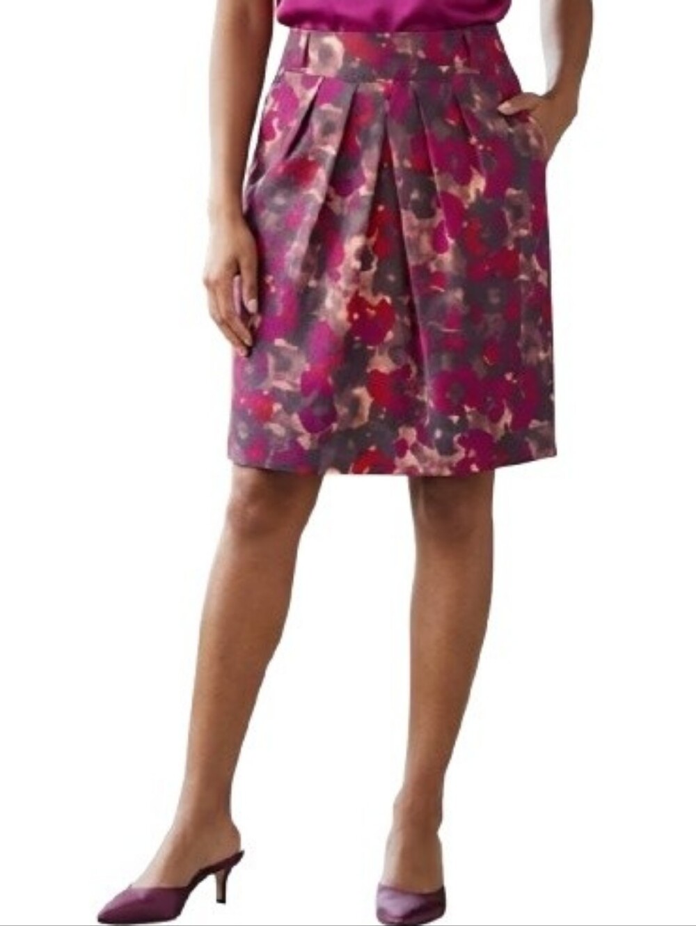 Jones New York Multicolor Abstract Print Skirt NWT Pleats Pockets Red Pink